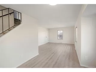 Photo #6: 5714691 Listing