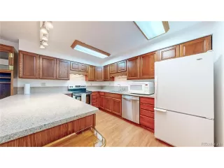 Photo #5: 5715851 Listing 