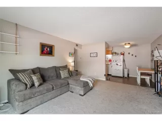 Photo #6: 5717391 Listing
