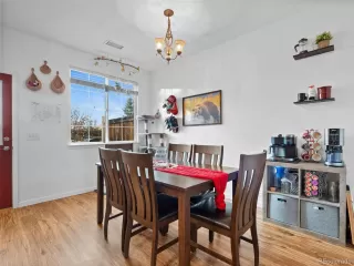 Photo #5: 5717767 Listing