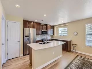 Photo #3: 5718690 Listing