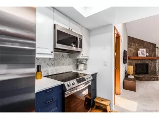 Photo #5: 5718959 Listing