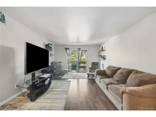 Photo #3: 5722126 Listing