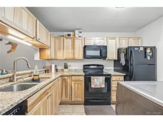 Photo #5: 5722126 Listing