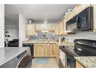 Photo #6: 5722126 Listing