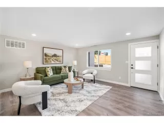 Photo #6: 5724321 Listing