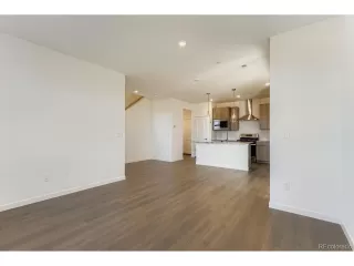 Photo #3: 5730816 Listing 