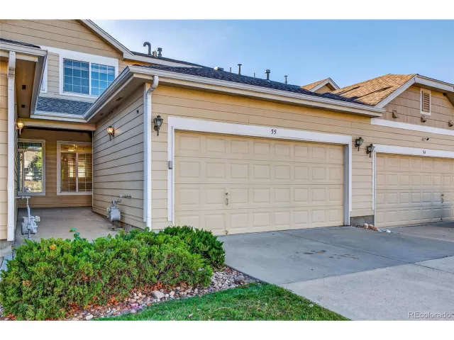 MLS: 5731553 Condo For Sale