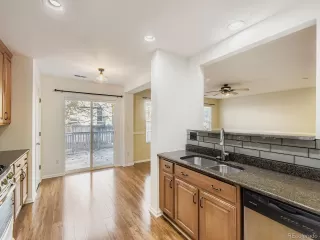 Photo #4: 5733383 Listing