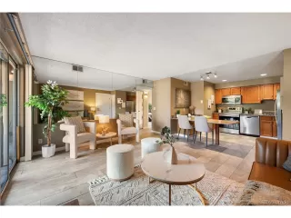 Photo #2: 5735576 Listing