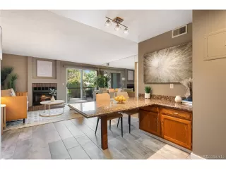 Photo #5: 5735576 Listing