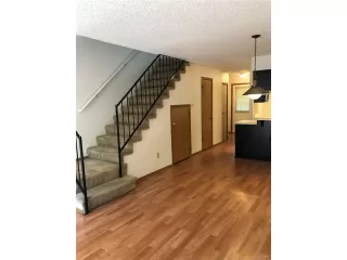 Photo #6: 5736338 Listing