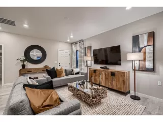 Photo #2: 5737146 Listing