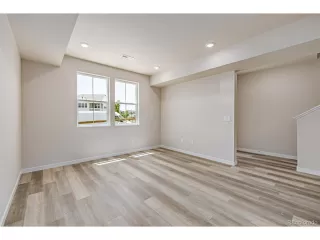 Photo #6: 5738031 Listing
