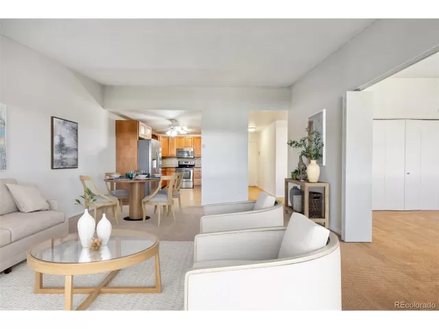 MLS: 5740084 Condo For Sale