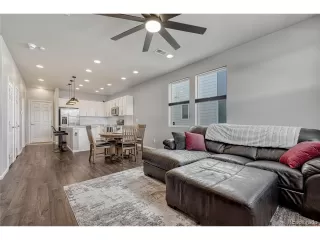 Photo #6: 5742308 Listing 