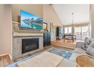 Photo #5: 5743050 Listing