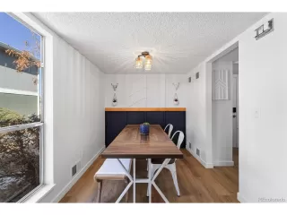 Photo #6: 5743293 Listing