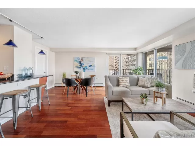 MLS: 5744070 Condo For Sale