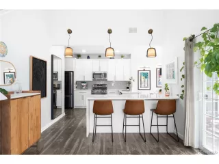 Photo #2: 5746655 Listing 