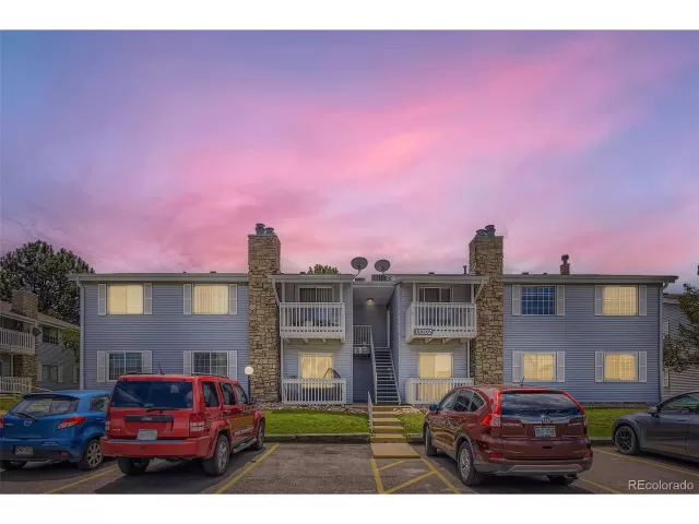 MLS: 5748622 Condo For Sale