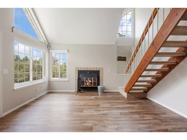 MLS: 5749301 Condo For Sale