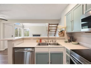 Photo #2: 5749301 Listing 