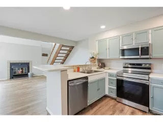 Photo #3: 5749301 Listing 