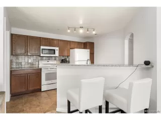 Photo #3: 5750359 Listing