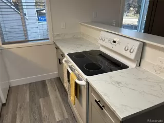 Photo #5: 5750645 Listing 