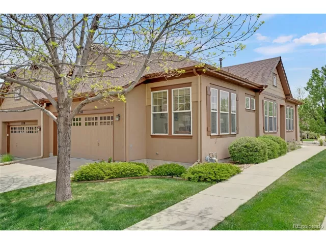 MLS: 5751964 Condo For Sale