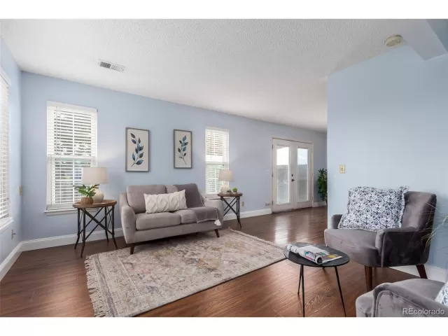 MLS: 5753579 Condo For Sale