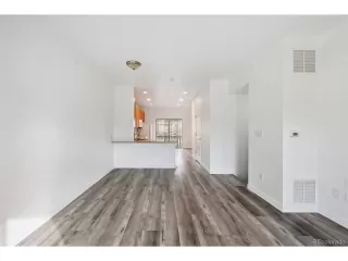 Photo #2: 5754257 Listing 