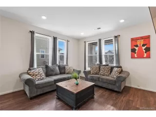 Photo #5: 5754656 Listing