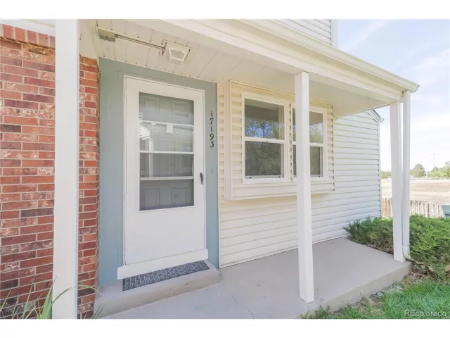 MLS: 5756763 Condo For Sale
