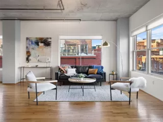 Photo #2: 5758931 Listing 