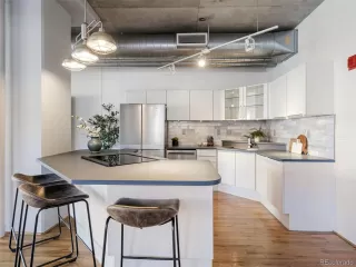 Photo #5: 5758931 Listing 