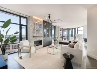 Photo #2: 5761850 Listing 