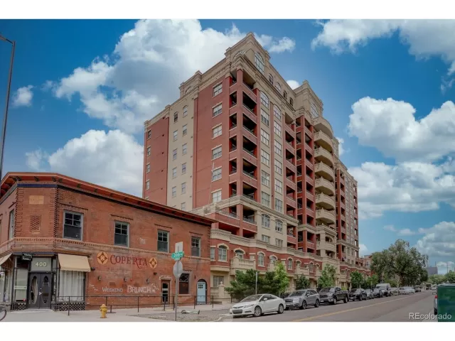 MLS: 5763594 Condo For Sale