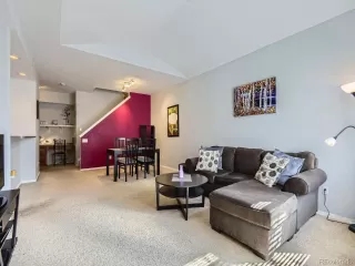 Photo #3: 5763898 Listing