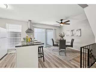 Photo #3: 5764129 Listing 