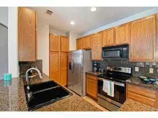 Photo #6: 5768172 Listing