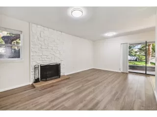 Photo #3: 5768341 Listing