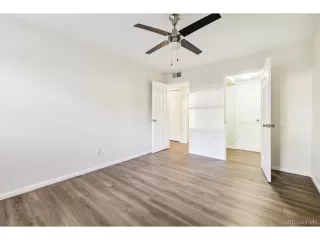 Photo #6: 5768341 Listing