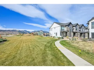 Photo #2: 5769921 Listing