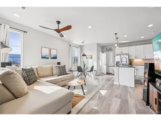 Photo #3: 5769921 Listing