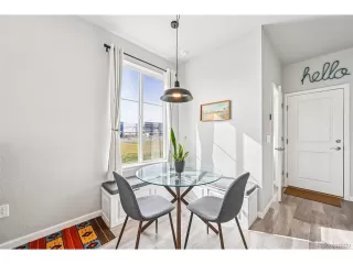 Photo #5: 5769921 Listing