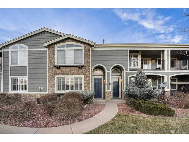 MLS: 5773712 Condo For Sale