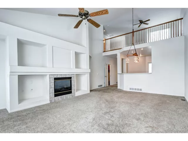 MLS: 5775750 Condo For Sale