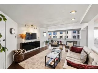 Photo #3: 5777847 Listing